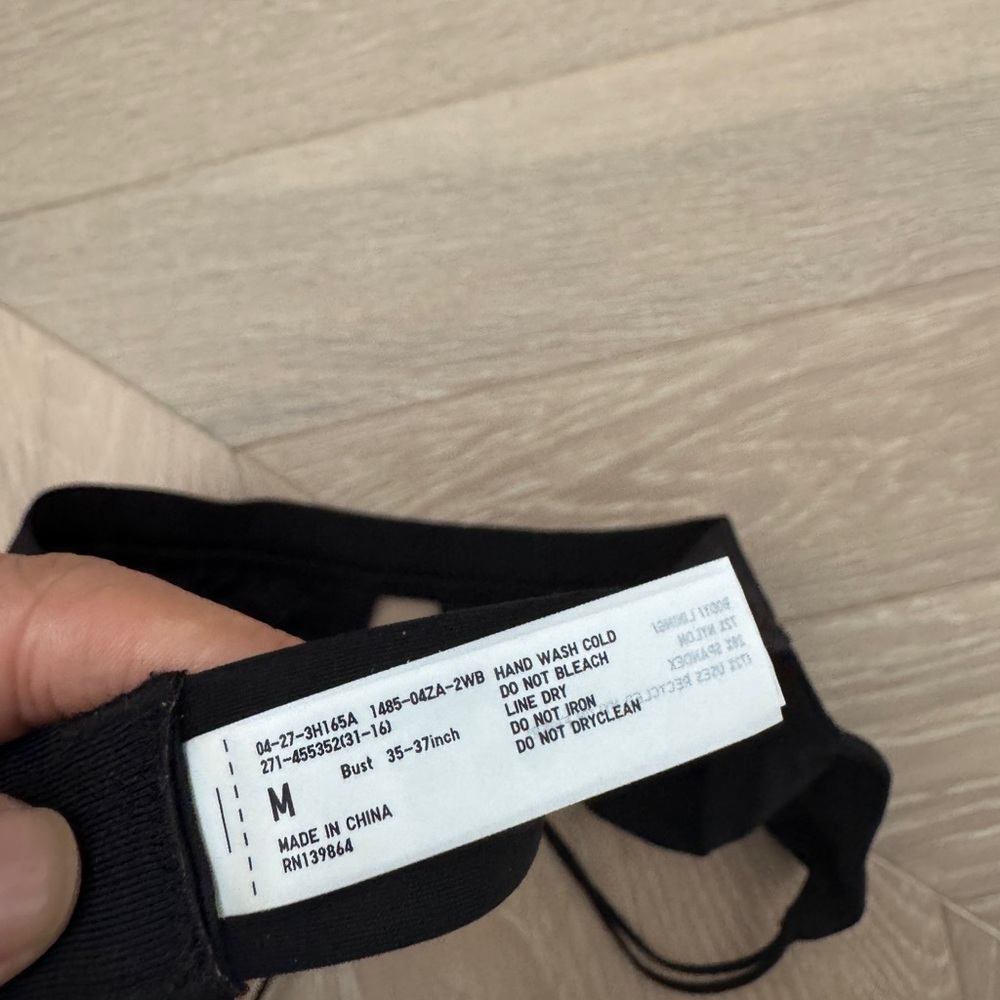 Uniqlo black Wireless Bra (Sheer Triangle) (Mame Kurogouchi) M - Picture 3 of 4